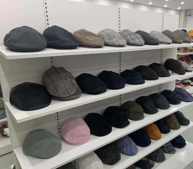 <b><p style="font-size: 30px;">CUSTOM FABRIC CAP</p></b>
