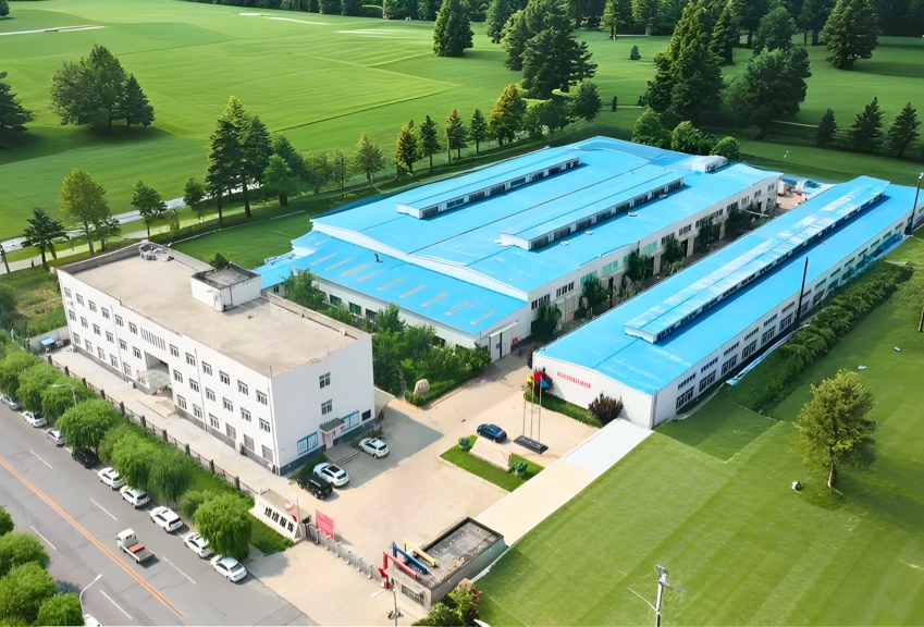 <b>Yiyi Factory</b>